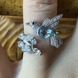 Natural Sky Blue Topaz Sterling Silver Artistic Bird Ring Size 8